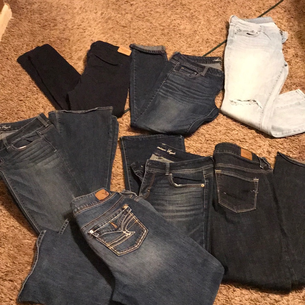 SOLD!  American eagle jeans 🦅